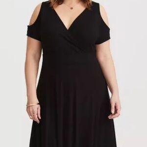 Torrid Black Dress Jersey Maxi Dress Cold Shoulder size 1x